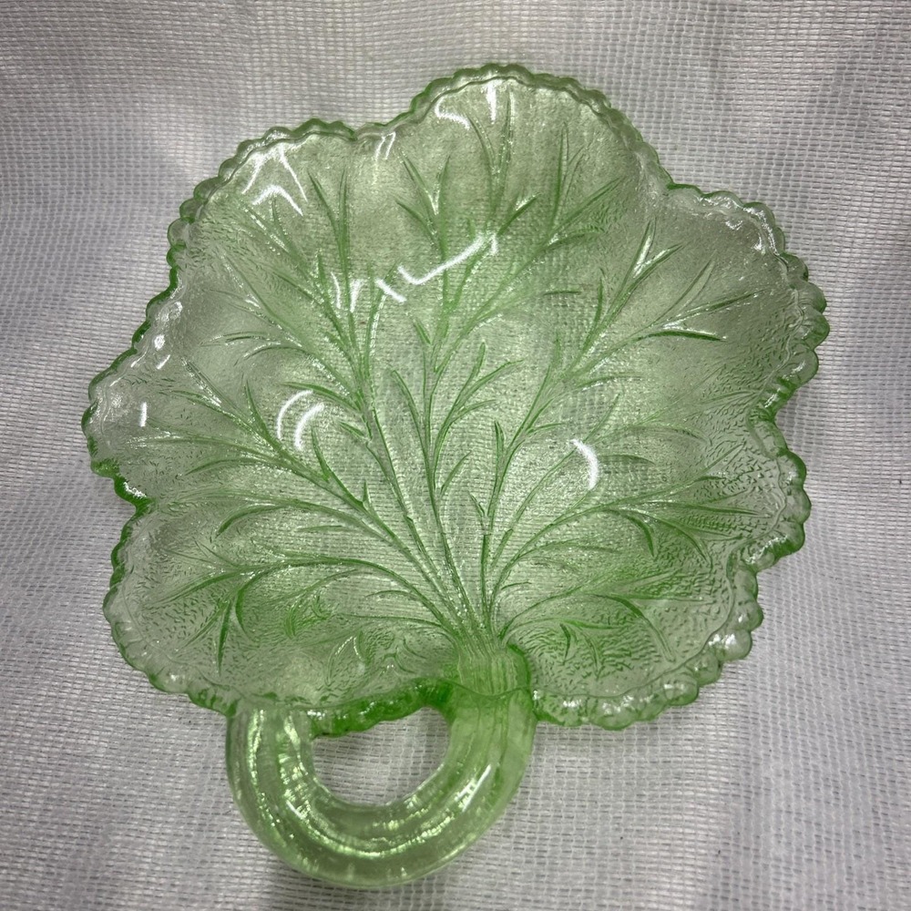 Vintage MCM Uranium Depression Glass Vaseline Glass Lettuce Cabbage Plate